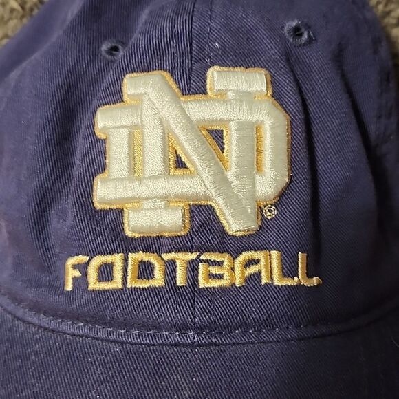 Under Armour Notre Dame Irish Football Sliderback Hat - New - Picture 2 of 7